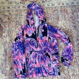 Lilly Pulitzer Girls Hooded quarter zip